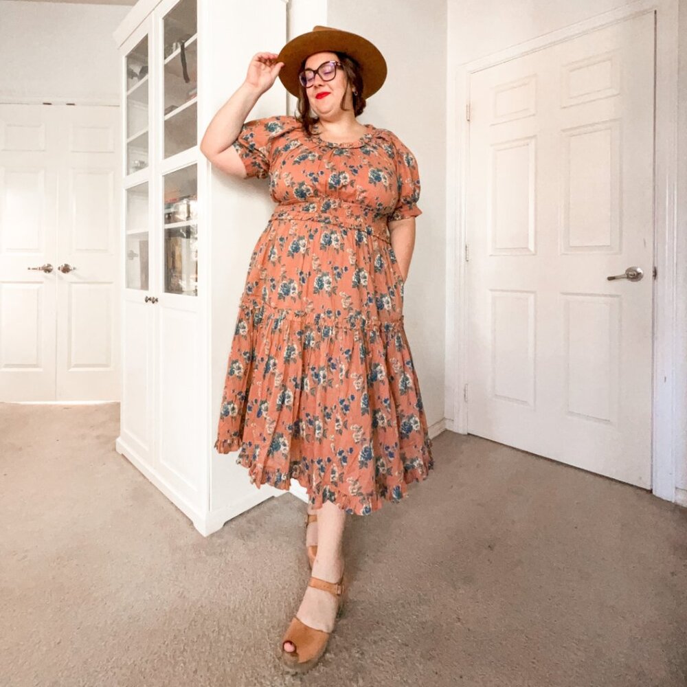 Ivy City Co Rust and Blue Floral Midi Dress - Picture 2 of 6